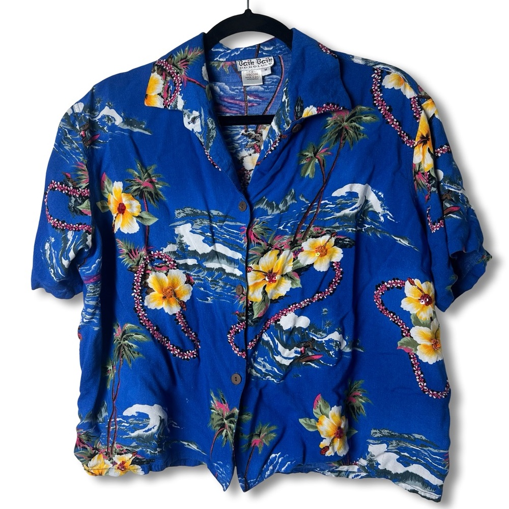 Baik‎ Baik Honolulu Vintage Hawaiian Beaded Sequin Hibiscus Cropped Shirt Sz. M